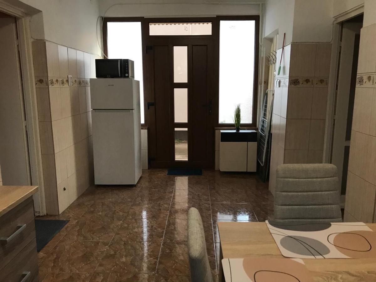 Summer Apartman Hajdúszoboszló Eksteriør bilde