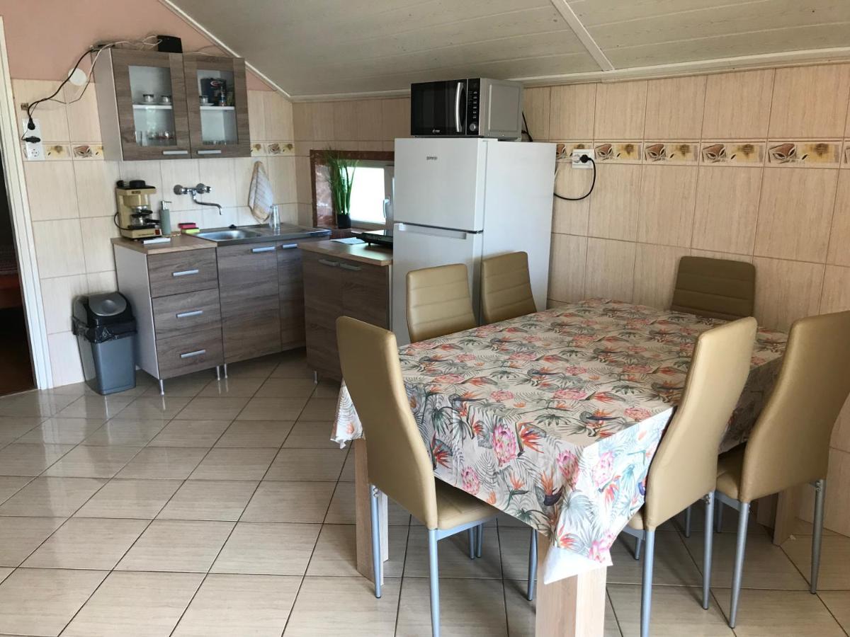Summer Apartman Hajdúszoboszló Eksteriør bilde
